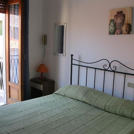 Hotel California Milazzo Kamer foto
